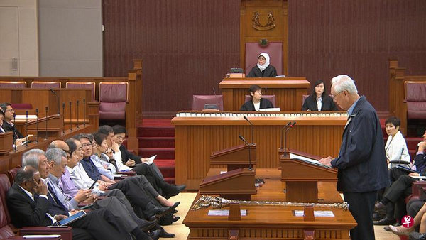 新加坡前总理吴作栋发言：李显扬夫妇只想把李显龙拉马