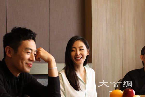 ​《建軍大業》主演朱亞文張天愛顏值爆表  