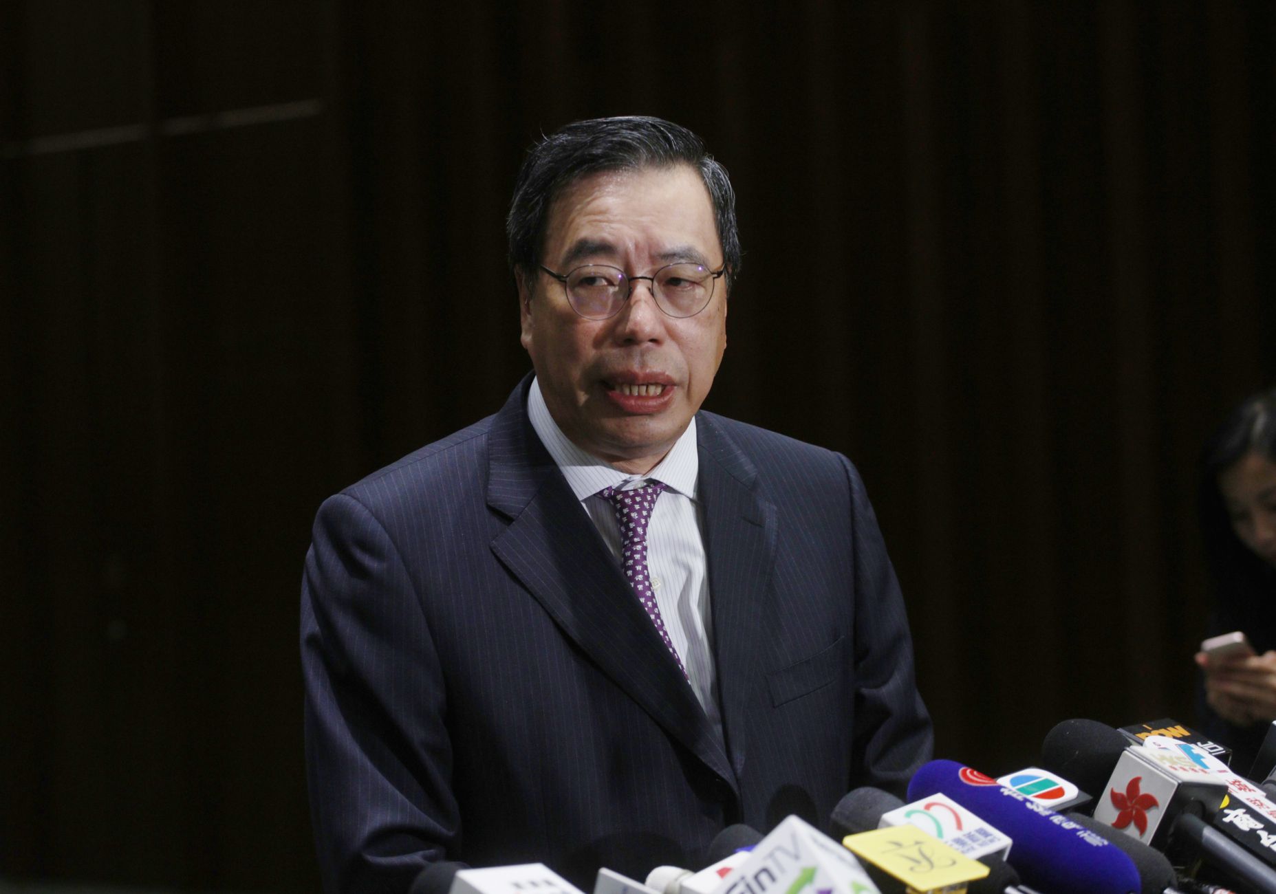 36小时审议「一地两检」  梁君彦：议员应善用时间履行责任