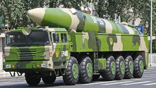 核常兼备“航母杀手”东风26服役 防御圈拓3000公里