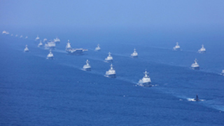 南海大阅兵宣示建设强大海军雄心