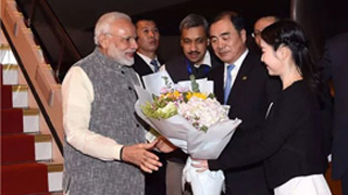 非正式会晤打破常规打开空间