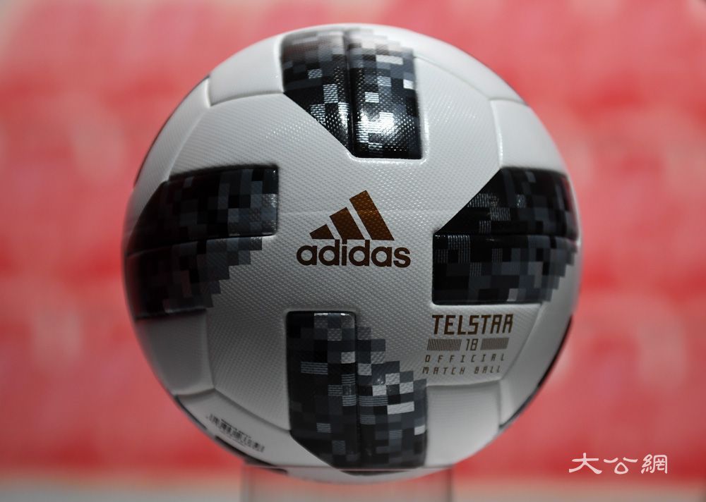 Telstar 18向1970年款式致敬