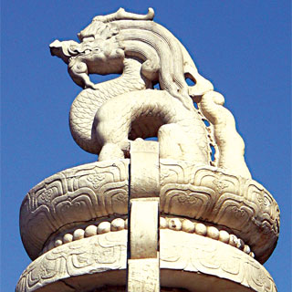 ﻿萬代彝憲 天安門華表