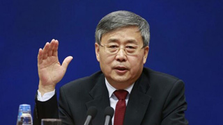 郭树清：防范化解金融风险要“治未病”