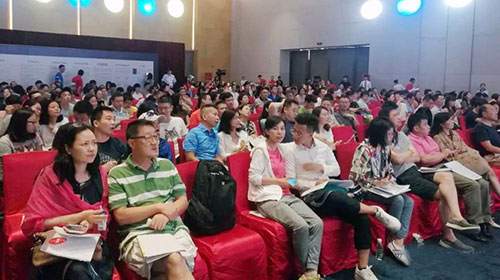 深圳首例公证摇号开盘 194套房当天抢光