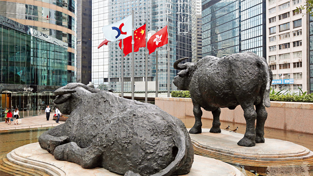 贸战升温 港股ADR一度失守三万