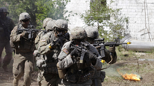 韩美商定暂停8月联合军演 韩媒：朝鲜无核化措施引关注