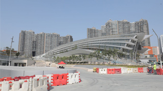 港立法会小组通过高铁三条附属法例  西九龙站拟设羁留所