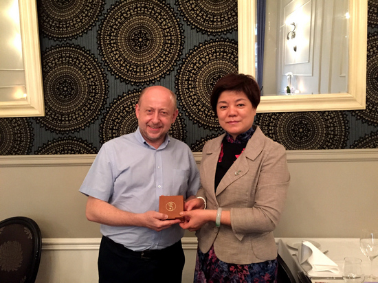 丁永玲：同仁堂海外拓展成就 是几代人拼搏奋斗的成果