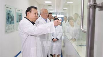 李克强：抗癌药是救命药，不能税降了价不降