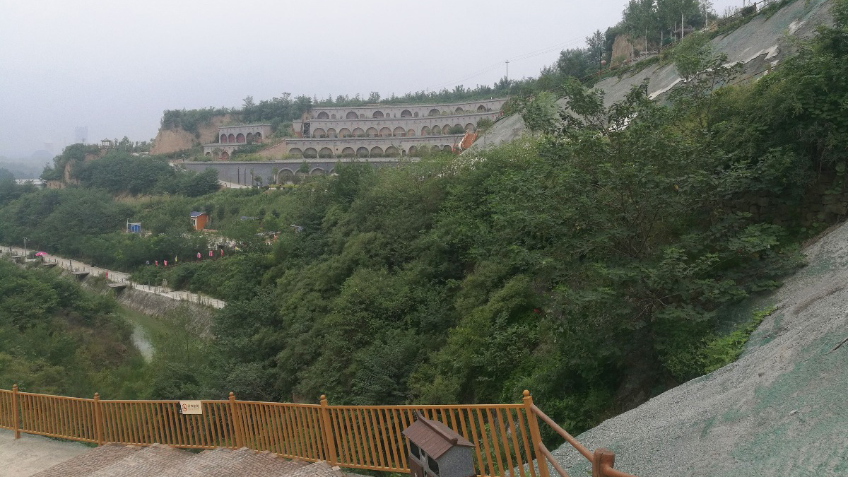 郑州塔山旅游休闲度假区 开创旅游扶贫路