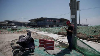 北京新机场线完成最长“洞通” 全线明年贯通