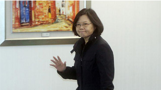 民进党高雄市选情趋紧 惊动蔡英文开会找原因