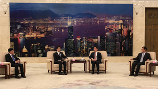 韩正会见香港工联会访京团
