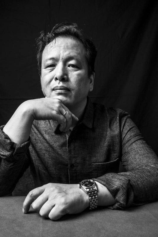 文学现场的光影婆娑——作为李敬泽