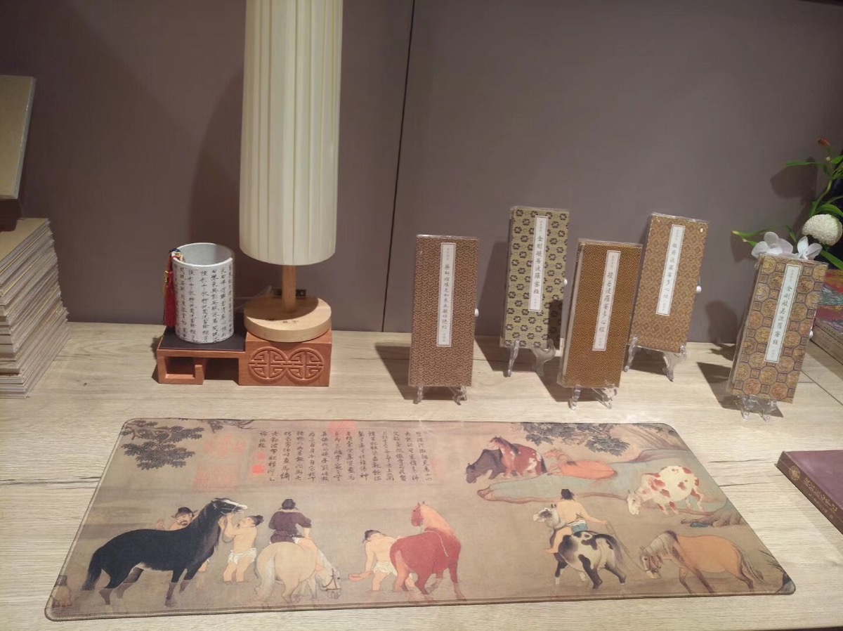 故宫千余件国宝首次“出宫”亮相山西