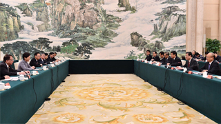 林郑访问河北 到雄安新区考察