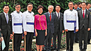 282人获行政长官颁授勋衔及嘉奖 多位勋贤撑填海增地解困局 