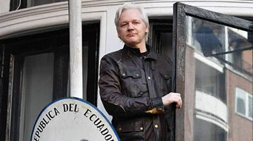 结束6年躲藏 维基解密创始人称将被移交美国