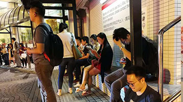 ﻿14岁金庸迷：已看不下三次