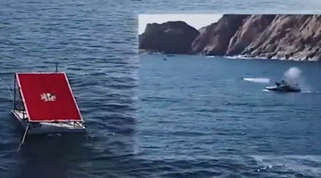 中国首艘导弹无人艇导弹试射现场视频首度曝光