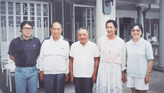 ﻿霍英东“敢为天下先”开新局