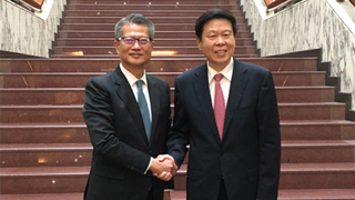 陈茂波北京晤王军 探讨内地港人税务事宜