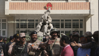 巴基斯坦外长:将像保护自己公民一样保护在巴中国朋友的安全