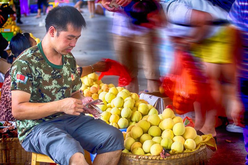 冀港高铁通货运 海外销售料翻番
