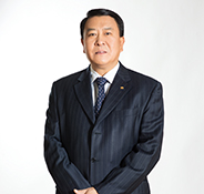 北汽集团董事长、北汽股份有限公司董事长徐和谊