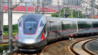 我国将于今年年底开通10条铁路新线