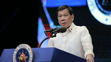 杜特尔特向军警下令：谁不配合检查，格杀勿论