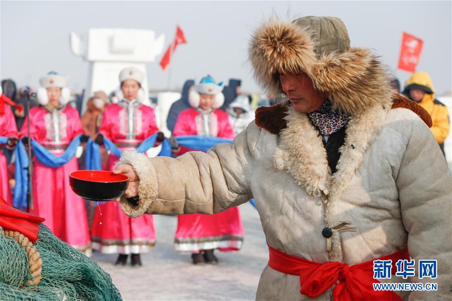 內蒙古達里諾爾湖冬捕旅遊熱