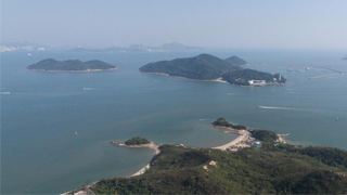 林郑：政府会加快研究发展棕地及填海 目前不会就楼市“撤辣、减辣”