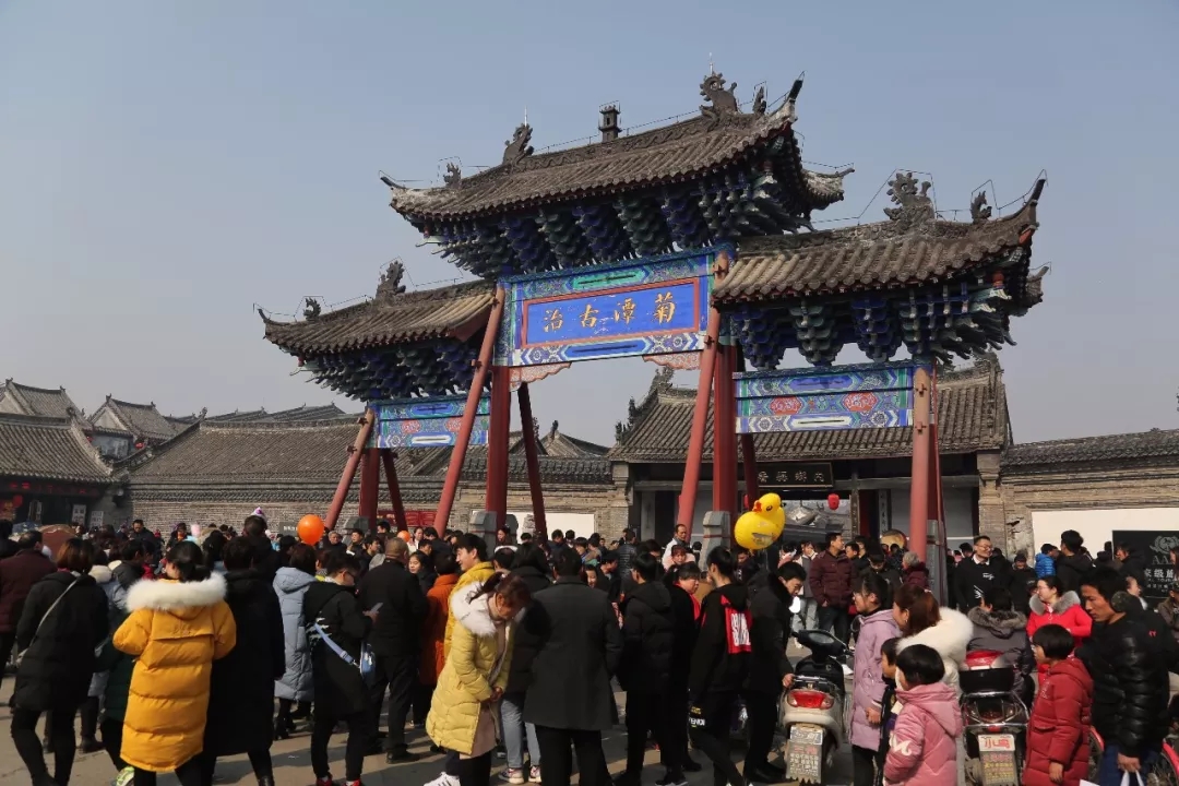 熱鬧喜慶 內鄉縣衙春節旅遊迎客5萬多