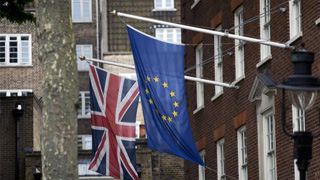 容克：若未在欧洲议会选举前脱欧 英需选举欧洲议员