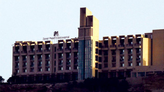 巴基斯坦五星酒店遇袭 53华人安全转移