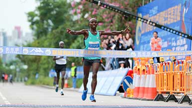 大公网主办2018香港（屯门）国际半程马拉松