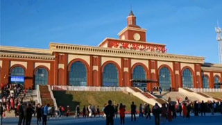 克塔铁路正式通车运营 新疆铁路路网实现全覆盖