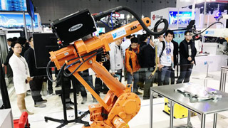 5月制造业PMI为49.4% 比上月回落0.7个百分点