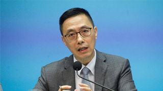 杨润雄向青年学生发信：愿意聆听大家的声音