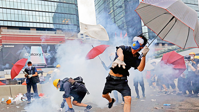 暴徒冲击手册曝光 密谋7·21漆弹袭警