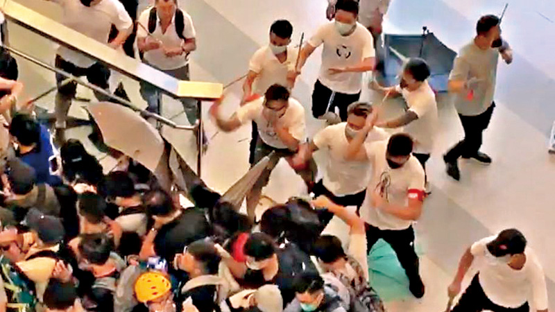 元朗暴力案捕11人 网煽齐打999瘫痪报案中心