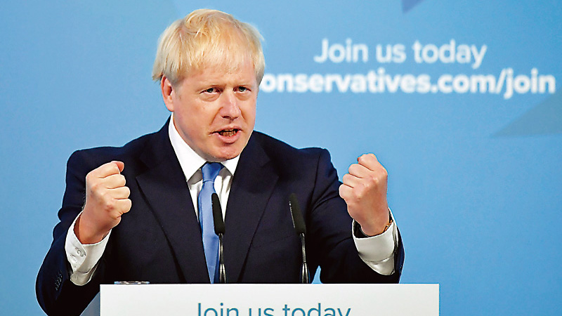 约翰逊当选 重申10月底带领英国“脱欧”