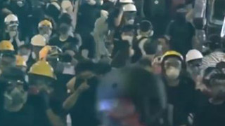 rap歌劝港青勿做“迷徒”：雨伞头盔给不了你未来