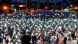 文在寅爱将涉渎职 韩检方启调查