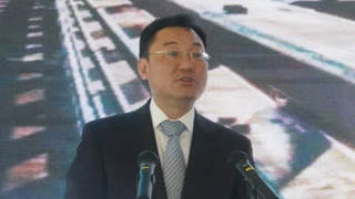 谢锋谴责极端暴力分子及其幕后策划者绑架港青做人质