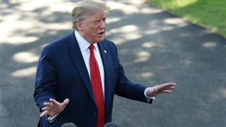 美众院举行首场弹劾听证会 特朗普前竞选经理出席