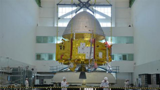 中国火星探测器首次公开亮相 计划于2020年发射